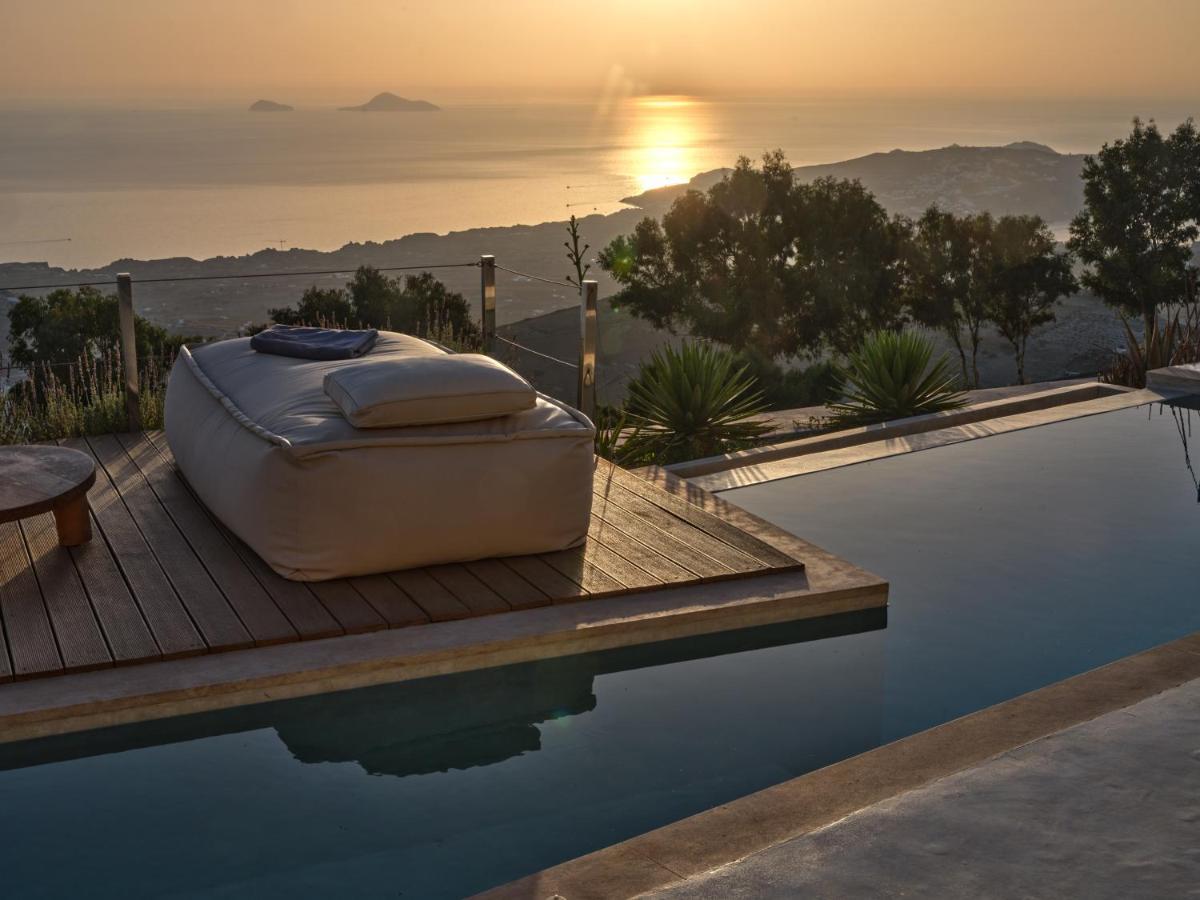Santorini Heights Daire Pýrgos Dış mekan fotoğraf